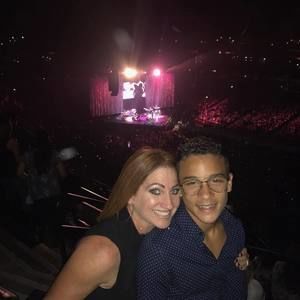 Meet your Posher, Amber